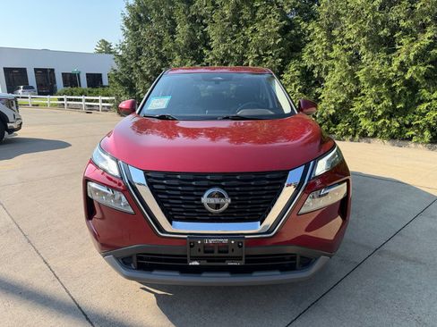 Used 2023 Nissan Rogue SV AWD/4WD image 6
