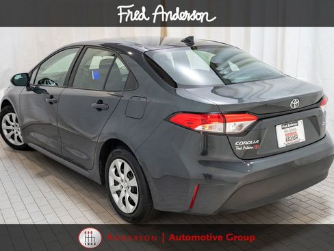 Used 2024 Toyota Corolla LE FWD image 3