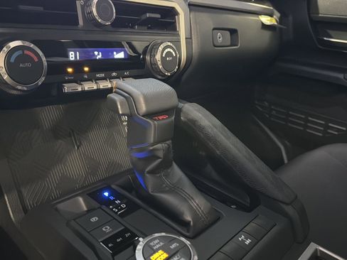 New 2025 Toyota Tacoma TRD Off-Road image 25