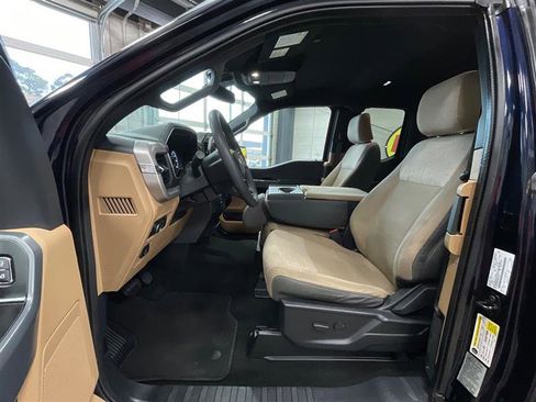 Used 2022 Ford F150 XLT w/ Trailer Tow Package image 11