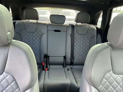 Used 2019 Audi SQ5 Premium Plus w/ Premium Plus Package image 17