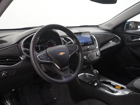 Used 2019 Chevrolet Malibu LT w/ Driver Confidence Package II FWD image 22