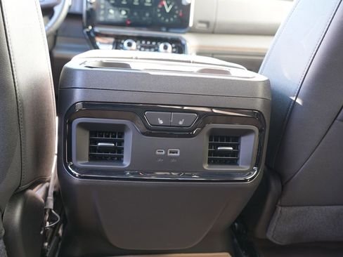 Used 2024 GMC Sierra 1500 AT4 w/ AT4 Premium Package image 32