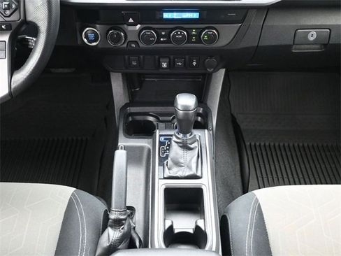 Used 2021 Toyota Tacoma TRD Sport image 22