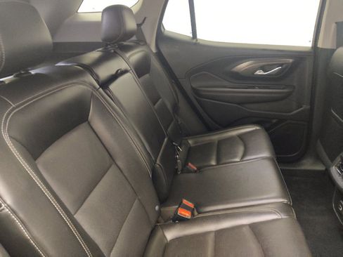 Used 2022 GMC Terrain SLT FWD image 19
