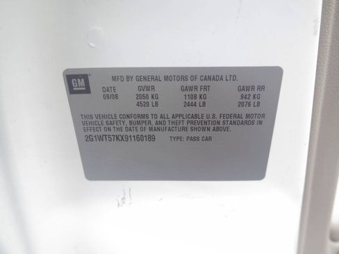 Used 2009 Chevrolet Impala LT FWD image 22
