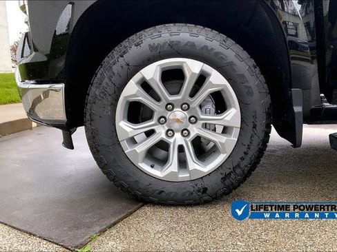 New 2025 Chevrolet Silverado 1500 LTZ w/ LTZ Premium Package image 13