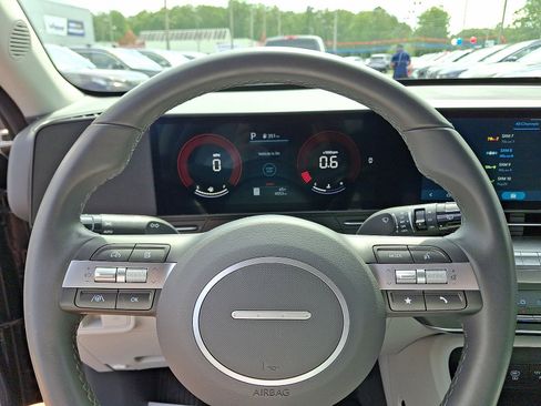 New 2025 Hyundai Kona SEL image 22