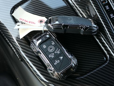Used 2022 Chevrolet Corvette Stingray Convertible w/ 1LT RWD image 31
