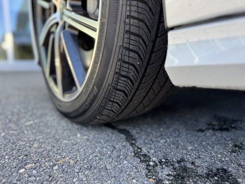 Certified 2025 Audi A6 Premium Plus image 9