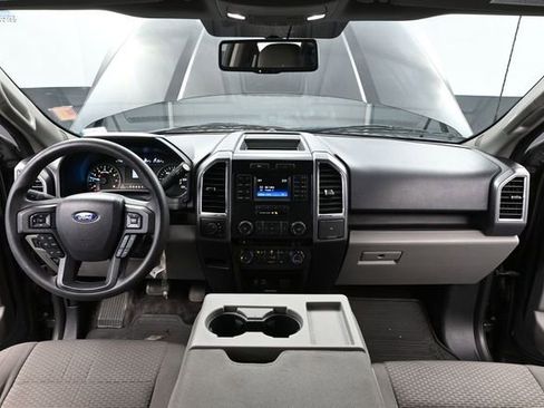 Used 2015 Ford F150 XLT AWD/4WD image 24