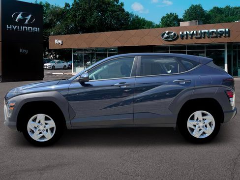 New 2026 Hyundai Kona SE image 3