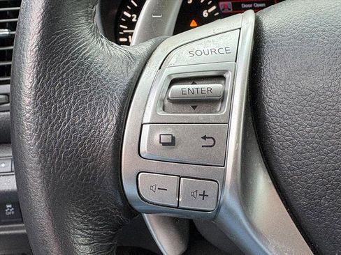 Used 2016 Nissan Altima 2.5 SR image 10