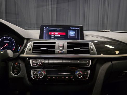 Used 2018 BMW 340i xDrive Sedan AWD/4WD image 51