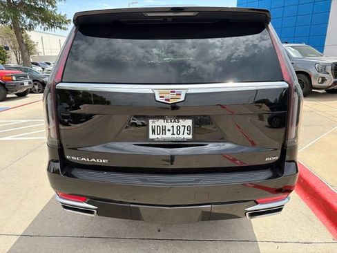Used 2024 Cadillac Escalade ESV Premium Luxury RWD image 6