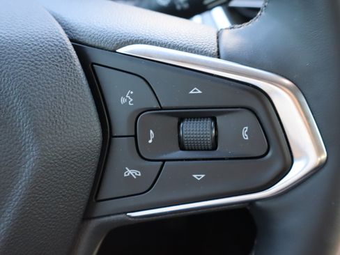 Used 2026 Chevrolet Trax ACTIV w/ Driver Confidence Package FWD image 19