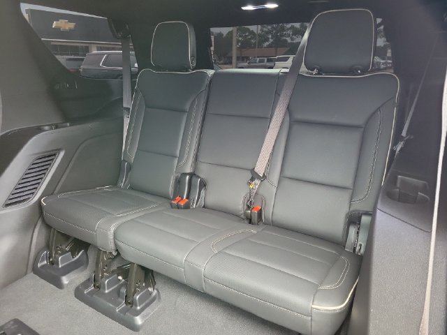 Used 2026 GMC Yukon Elevation RWD image 10