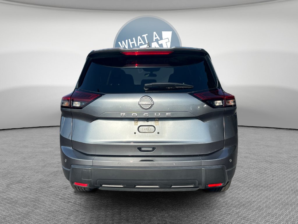 Used 2025 Nissan Rogue SV FWD image 5