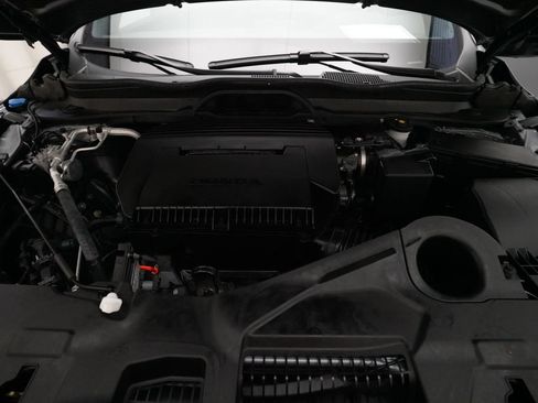 Certified 2025 Honda Pilot Black Edition image 3