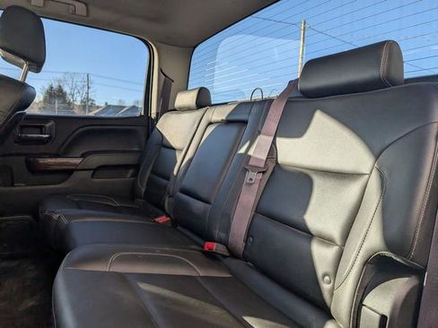 Used 2015 GMC Sierra 2500 SLT w/ Duramax Plus Package image 15