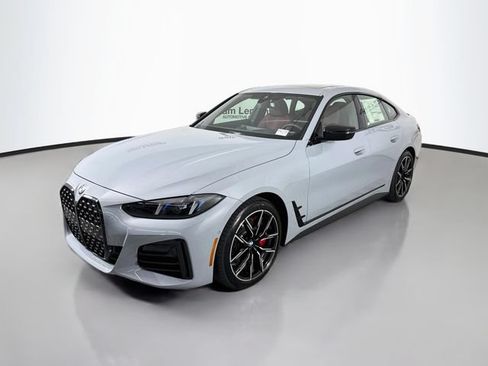 New 2026 BMW 430i xDrive w/ M Sport Package AWD/4WD image 3