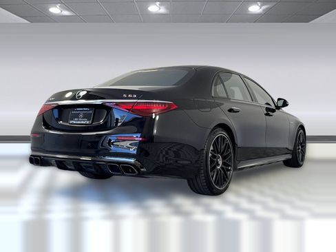 Used 2025 Mercedes-Benz S 63 AMG S image 8
