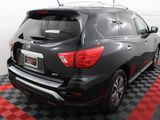 Used 2017 Nissan Pathfinder S image 6