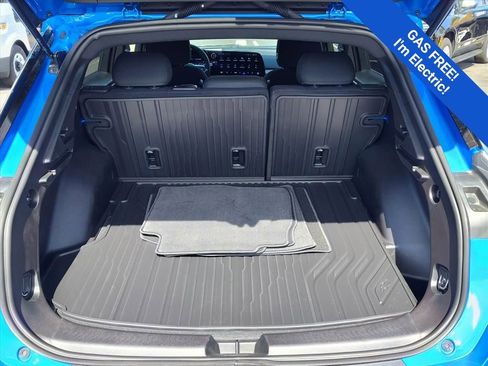 New 2026 Chevrolet Equinox EV LT w/ Comfort Package AWD/4WD image 8