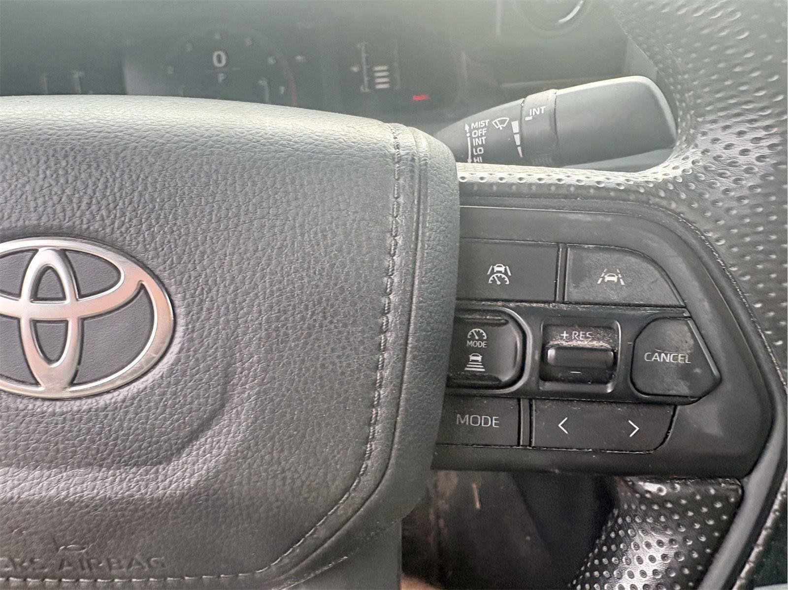 Used 2025 Toyota Tacoma SR RWD image 15