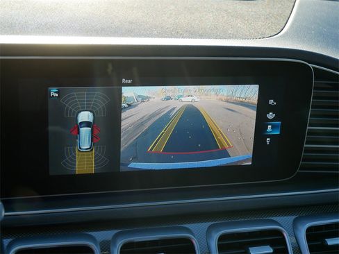 Used 2020 Mercedes-Benz GLE 350 4MATIC image 21