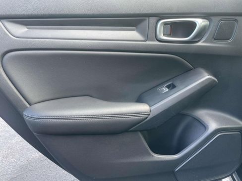 Used 2024 Honda Civic EX-L image 12