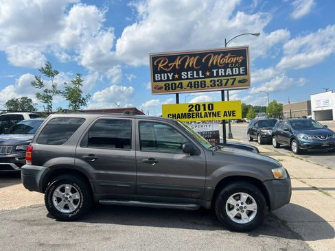 Used 2005 Ford Escape XLT AWD/4WD image 2