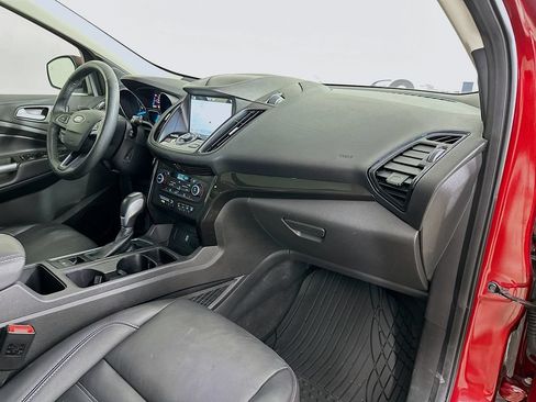 Used 2019 Ford Escape Titanium FWD image 37