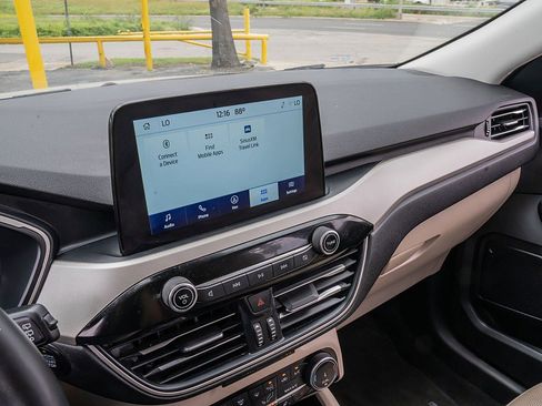 Used 2022 Ford Escape SEL FWD image 29