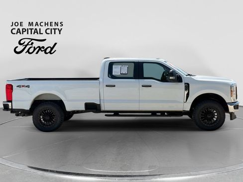 Used 2025 Ford F350 XL AWD/4WD image 3