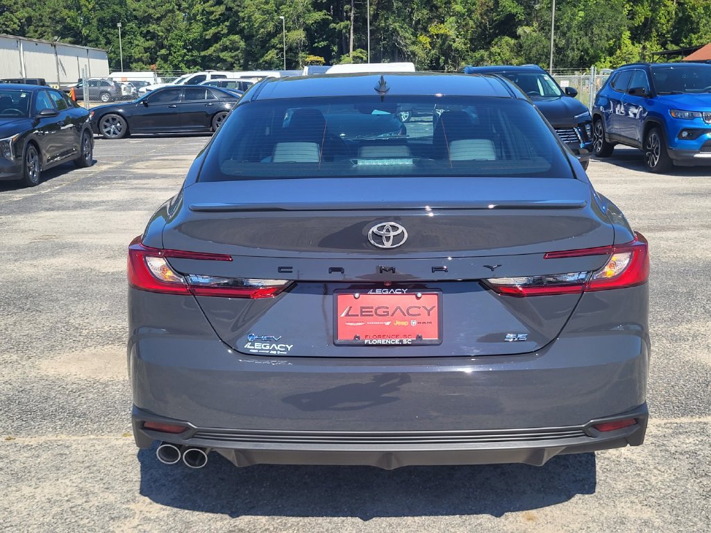 Used 2026 Toyota Camry SE FWD image 3