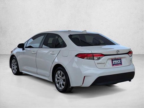Used 2023 Toyota Corolla LE FWD image 8