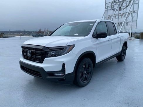 New 2026 Honda Ridgeline Black Edition image 6