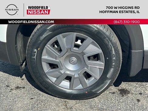 Certified 2025 Nissan Kicks S FWD image 8