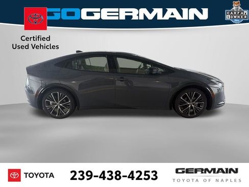 Used 2024 Toyota Prius XLE FWD image 7