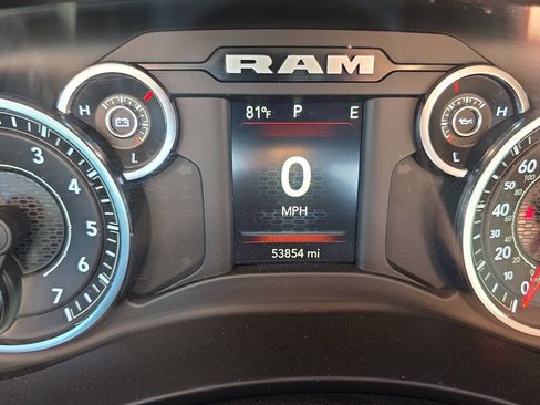 Used 2022 RAM 2500 Tradesman w/ Chrome Appearance Group AWD/4WD image 14