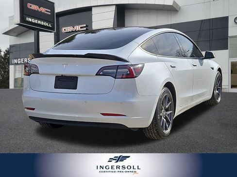 Used 2021 Tesla Model 3 Standard Range Plus image 8