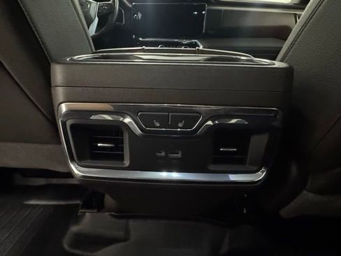 Used 2023 GMC Sierra 1500 Denali image 11