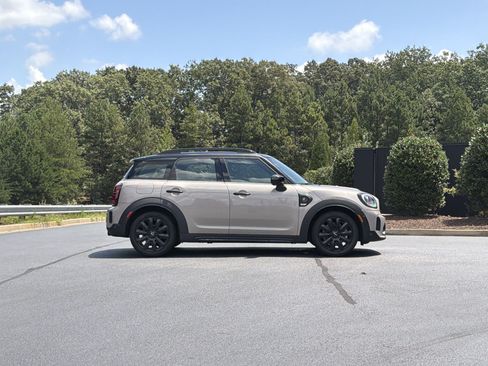 Used 2024 MINI Cooper Countryman S FWD image 5
