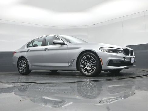 Used 2018 BMW 530i xDrive AWD/4WD image 49