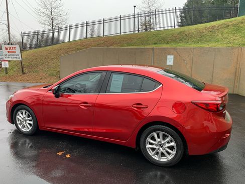 Used 2014 MAZDA MAZDA3 i Touring image 3