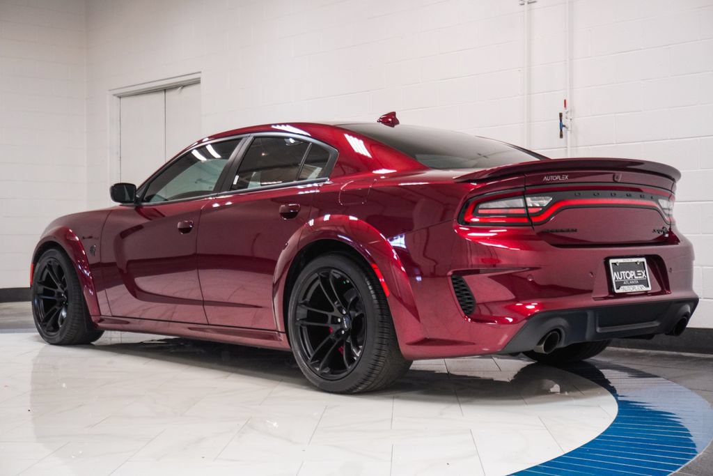 Used 2022 Dodge Charger SRT Hellcat w/ Carbon/Suede Interior Package RWD image 32