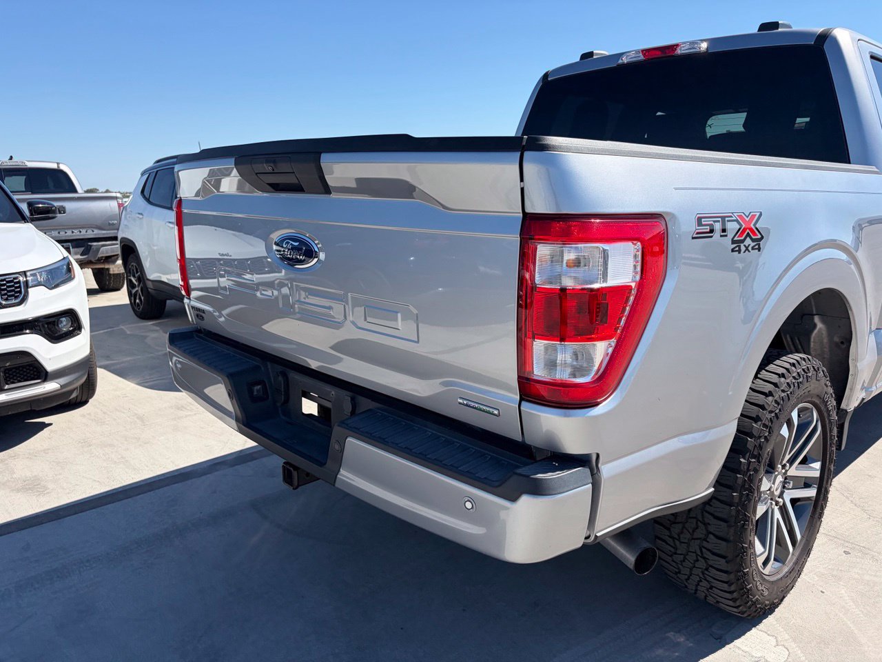 Used 2021 Ford F150 XL w/ STX Appearance Package AWD/4WD image 4