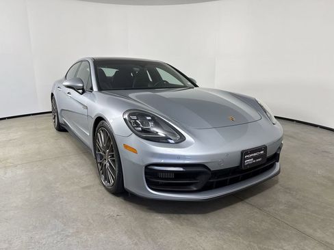 Used 2021 Porsche Panamera 4S image 9