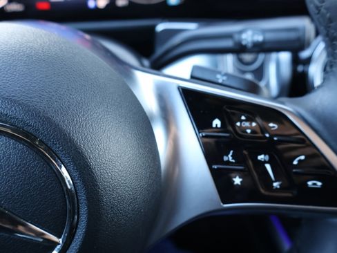 Certified 2024 Mercedes-Benz GLB 250 image 32